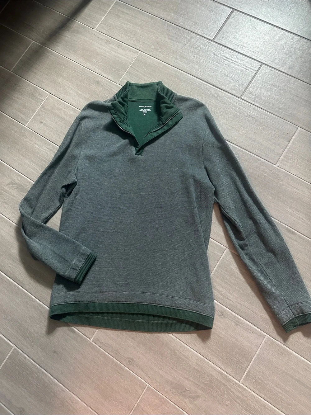 Banana Republic Men's Two-Tone Green Quarter-Zip Sweater